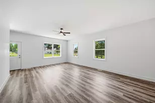 1823 N Sutton Rd, Jackson, MI 49202 - Photo 11