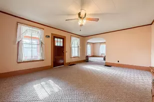 103 N Lowe St, Dowagiac, MI 49047 - Photo 9