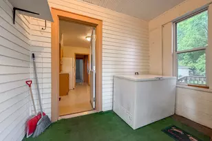 103 N Lowe St, Dowagiac, MI 49047 - Photo 31