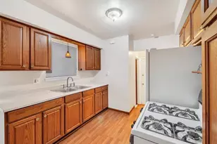 32760 Hiveley, Westland, MI 48186 - Photo 7
