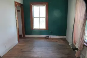 437 N Broadway St, Cassopolis, MI 49031 - Photo 7