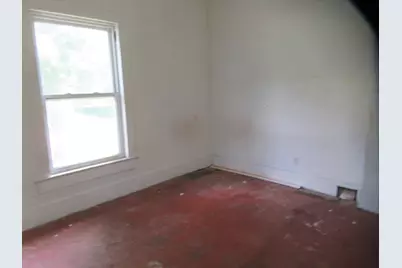 437 N Broadway Street, Cassopolis, MI 49031 - Photo 13