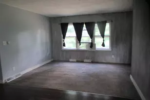 437 N Broadway St, Cassopolis, MI 49031 - Photo 21
