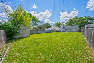 26524 Kathy St, Roseville, MI 48066 - Photo 3