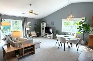 124 Depot Hill Ct, Allegan, MI 49010 - Photo 7