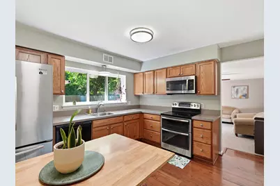 1127 Rue Deauville Boulevard, Ypsilanti, MI 48198 - Photo 15