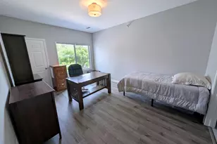 454 Hilton Rd, Ferndale, MI 48220 - Photo 13