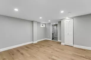 8231 Mary Grove Dr, Detroit, MI 48221 - Photo 31