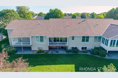 4732 Charleston Court, Holland, MI 49423 - Photo 7