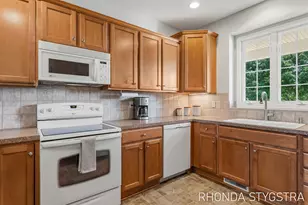 4732 Charleston Ct, Holland, MI 49423 - Photo 15