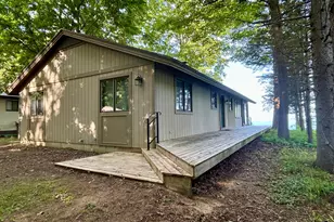 1196 Cherry Dr, South Haven, MI 49090 - Photo 13