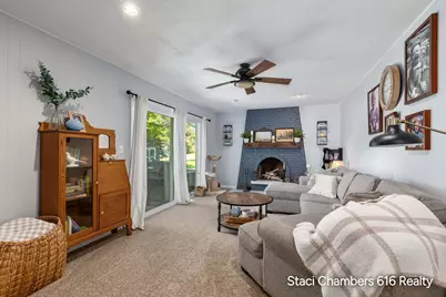 6129 Meadowlark Street NE, Rockford, MI 49341 - Photo 11