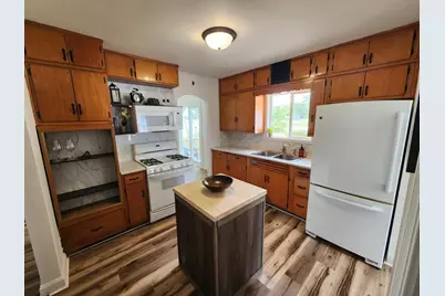 2815 Whittier Drive, Kalamazoo, MI 49001 - Photo 9