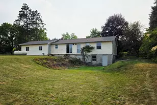 4545 S Rolland Rd, Blanchard, MI 49310 - Photo 27