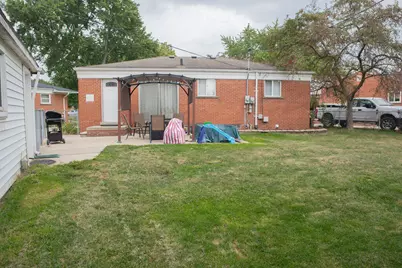 8905 Seminole, Bedford, MI 48239 - Photo 25