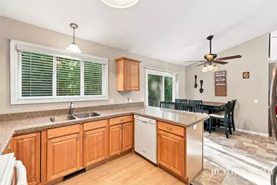 5764 Grand Oaks Drive NE, Comstock Park, MI 49321 - Photo 13