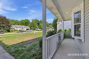 5764 Grand Oaks Dr NE, Comstock Park, MI 49321 - Photo 3
