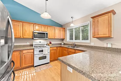 5764 Grand Oaks Drive NE, Comstock Park, MI 49321 - Photo 11