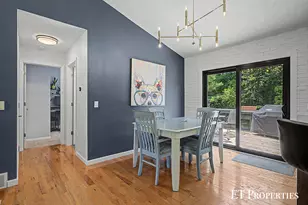 1210 Palmer Ct NE, Grand Rapids, MI 49505 - Photo 15