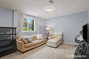 1210 Palmer Ct NE, Grand Rapids, MI 49505 - Photo 27