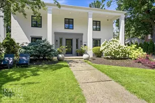 1111 Plymouth Ave SE, East Grand Rapids, MI 49506 - Photo 3
