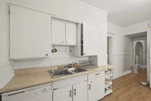 1319 North Ave NE, Grand Rapids, MI 49505 - Photo 13