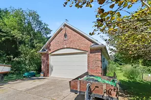 12273 Laginess Rd, La Salle, MI 48145 - Photo 35