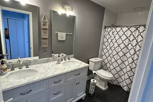 5017 Saffron Dr, Troy, MI 48085 - Photo 25