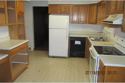 746 Buchanan Avenue, Kalamazoo, MI 49008 - Photo 7
