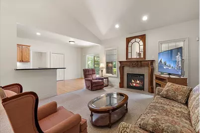 1011 Ashton Woods Drive, Canton, MI 48187 - Photo 9