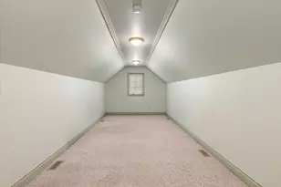 1011 Ashton Woods Dr, Canton, MI 48187 - Photo 31