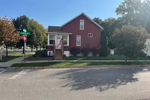 412 N 5th St, Grand Haven, MI 49417 - Photo 3