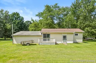 6118 N Hawley Hwy, Belding, MI 48809 - Photo 19