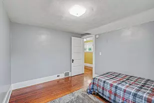 1130 Ireland Ave, Muskegon, MI 49441 - Photo 17