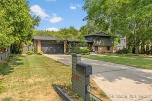 2184 Woodcliff Ave SE, Grand Rapids, MI 49546 - Photo 3