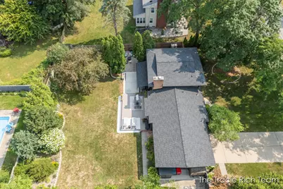 2184 Woodcliff Avenue SE, Grand Rapids, MI 49546 - Photo 47