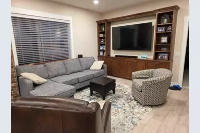 122 Campau Circle NW, Grand Rapids, MI 49503 - Photo 3