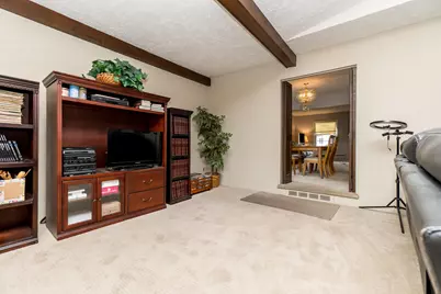 25569 Kilreigh Drive, Farmington Hills, MI 48336 - Photo 31