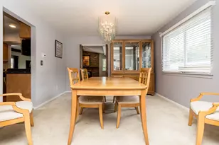25569 Kilreigh Dr, Farmington Hills, MI 48336 - Photo 21