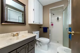 25569 Kilreigh Dr, Farmington Hills, MI 48336 - Photo 49