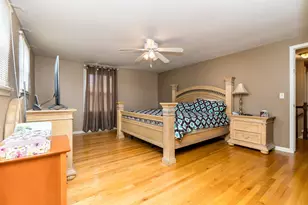 25569 Kilreigh Dr, Farmington Hills, MI 48336 - Photo 47