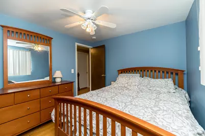 25569 Kilreigh Drive, Farmington Hills, MI 48336 - Photo 45