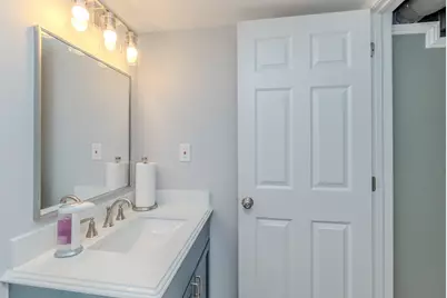 25569 Kilreigh Drive, Farmington Hills, MI 48336 - Photo 63