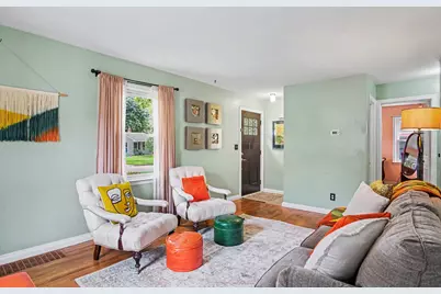 105 Katherine Drive NE, Grand Rapids, MI 49505 - Photo 5