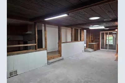 6119 Howard City Edmore Road, Vestaburg, MI 48891 - Photo 5
