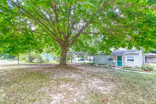 10724 Cutler St, Chippewa Lake, MI 49320 - Photo 39