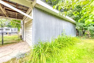 10724 Cutler St, Chippewa Lake, MI 49320 - Photo 47