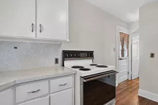 514 Fern Ave, Jackson, MI 49202 - Photo 13
