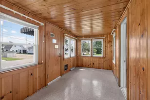 514 Fern Ave, Jackson, MI 49202 - Photo 5