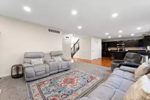 26626 Lake Pointe Dr, Taylor, MI 48180 - Photo 25